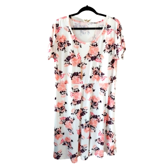 Spring Floral Bobbie Brooks Dress with extra long‎ Necklace Size 1X SOFT - Picture 1 of 6